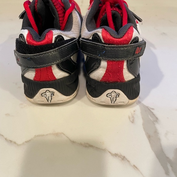 Babolat Athletic shoes , boys size 4,  Propulse 3 - Picture 4 of 5